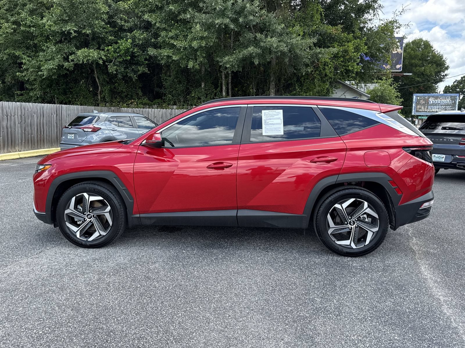 Used 2023 Hyundai Tucson SEL w/ Convenience Package FWD image 2