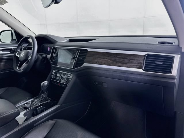 Certified 2023 Volkswagen Atlas SE w/ Black Wheel Package AWD/4WD image 29