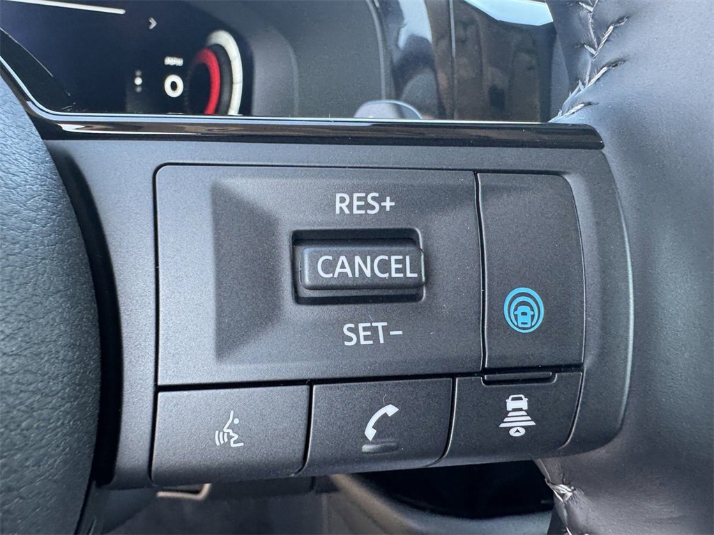 New 2025 Nissan Pathfinder Platinum w/ Lighting Package (N93) image 29