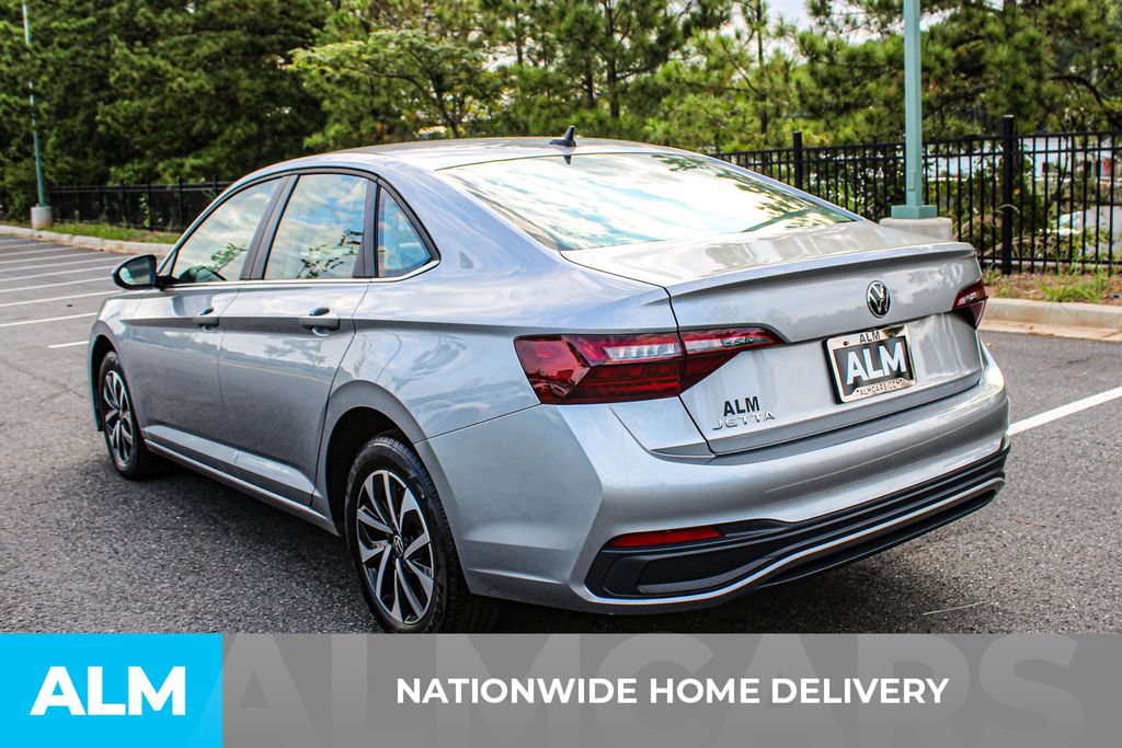 Used 2024 Volkswagen Jetta S FWD image 4