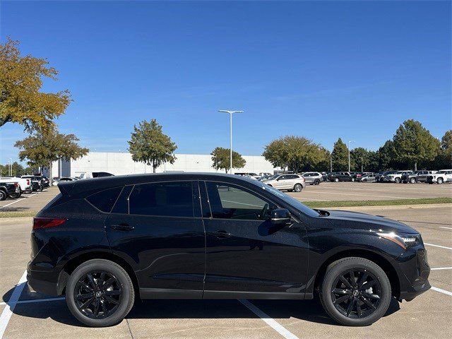 New 2026 Acura RDX SH-AWD image 3