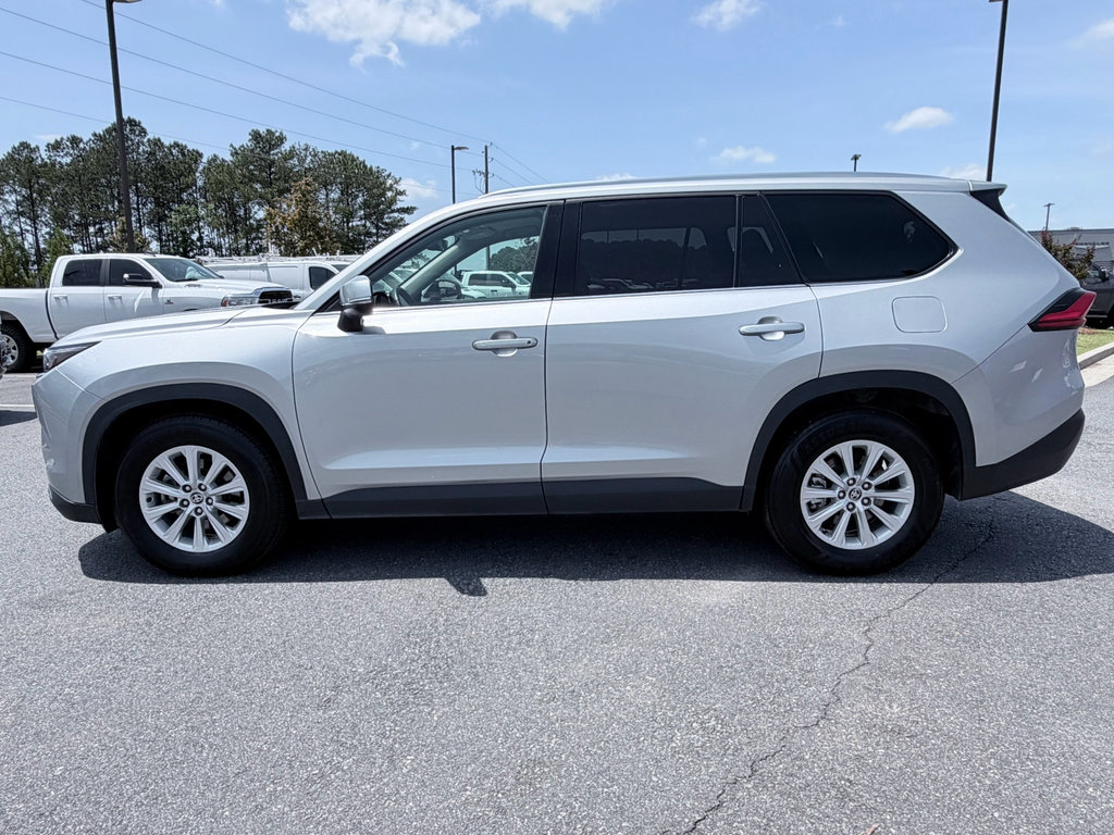 Used 2024 Toyota Grand Highlander AWD image 5