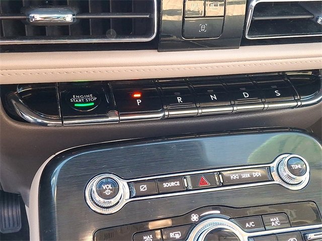 Used 2021 Lincoln Nautilus Reserve w/ Equipment Group 201A image 15