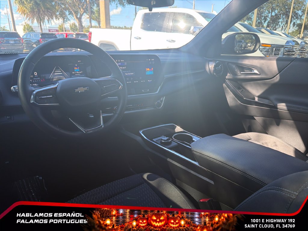 Used 2026 Chevrolet Equinox LT FWD image 25