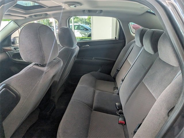 Used 2010 Chevrolet Impala LT w/ Convenience Package image 7