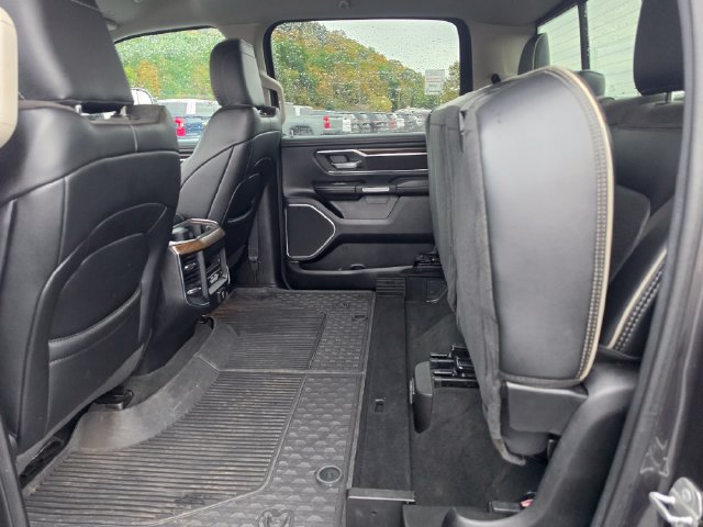 Used 2022 RAM 1500 Laramie AWD/4WD image 10