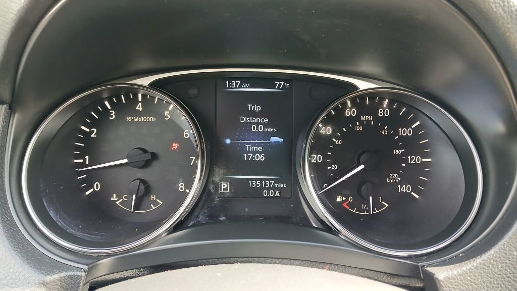 Used 2015 Nissan Rogue S image 10