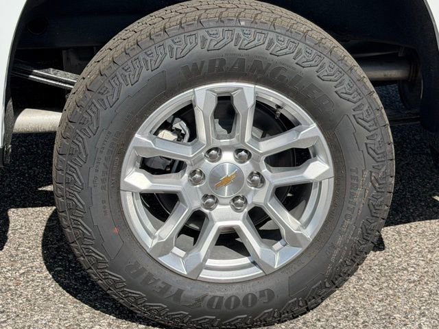 New 2026 Chevrolet Silverado 1500 LT w/ Z71 Off-Road Package image 10