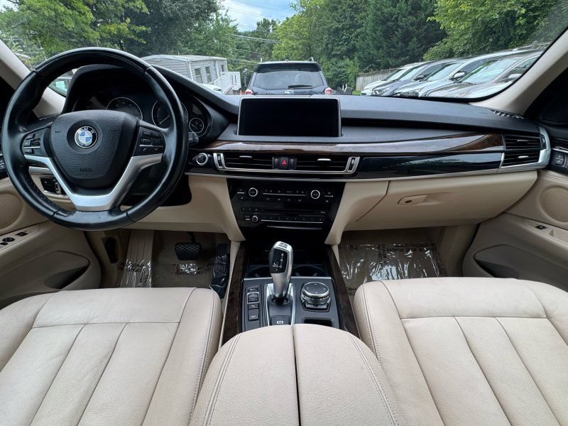 Used 2015 BMW X5 xDrive35i AWD/4WD image 14