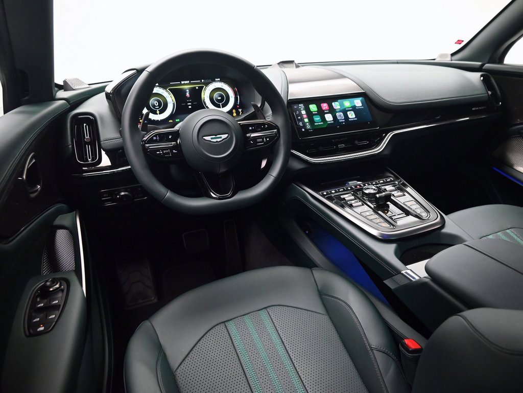 Used 2025 Aston Martin DBX 707 image 7