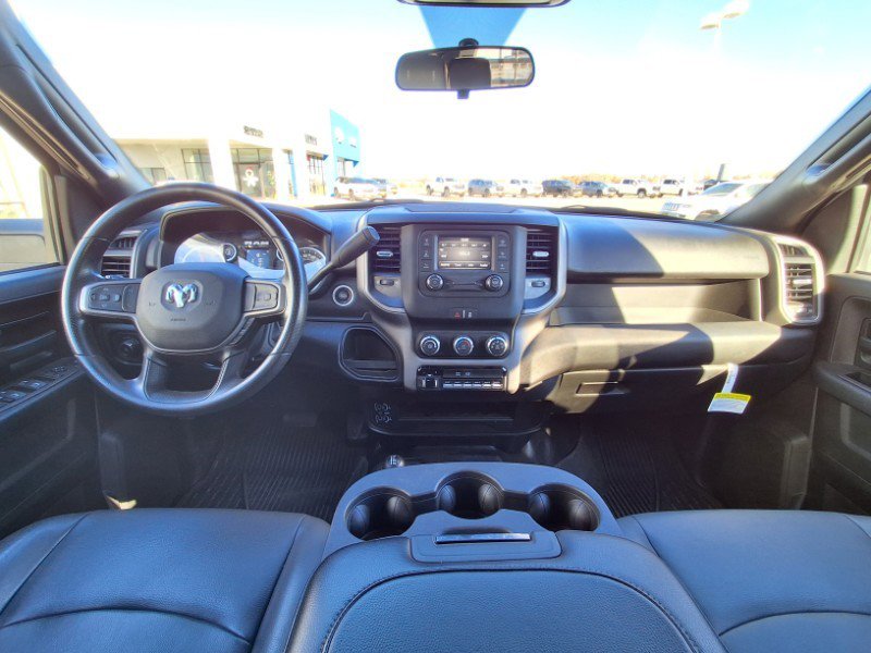 Used 2024 RAM 2500 Tradesman w/ Chrome Appearance Group image 16