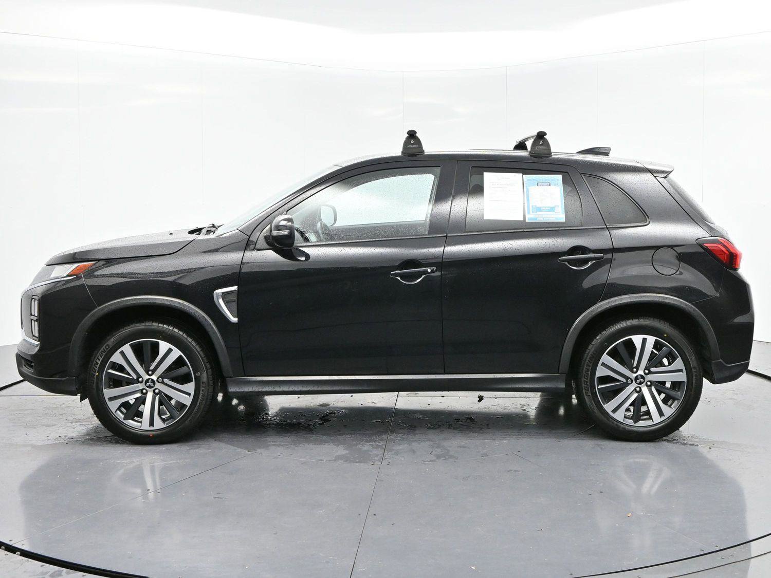 Used 2022 Mitsubishi Outlander Sport SE image 4