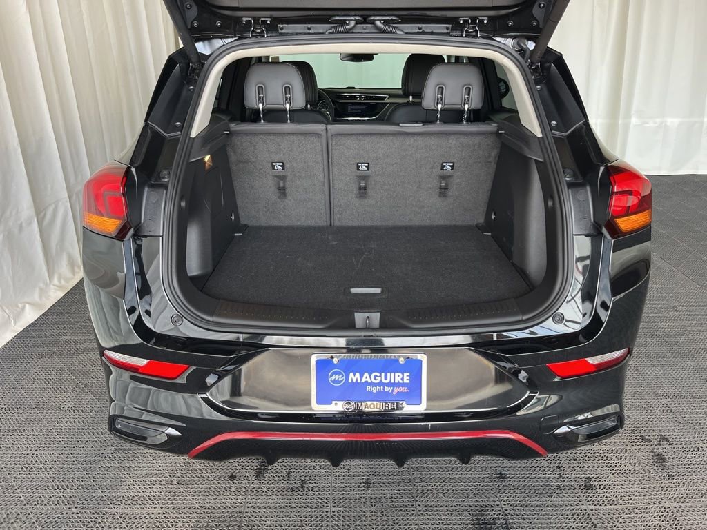 Used 2023 Buick Encore GX Select w/ Sport Touring Package image 23