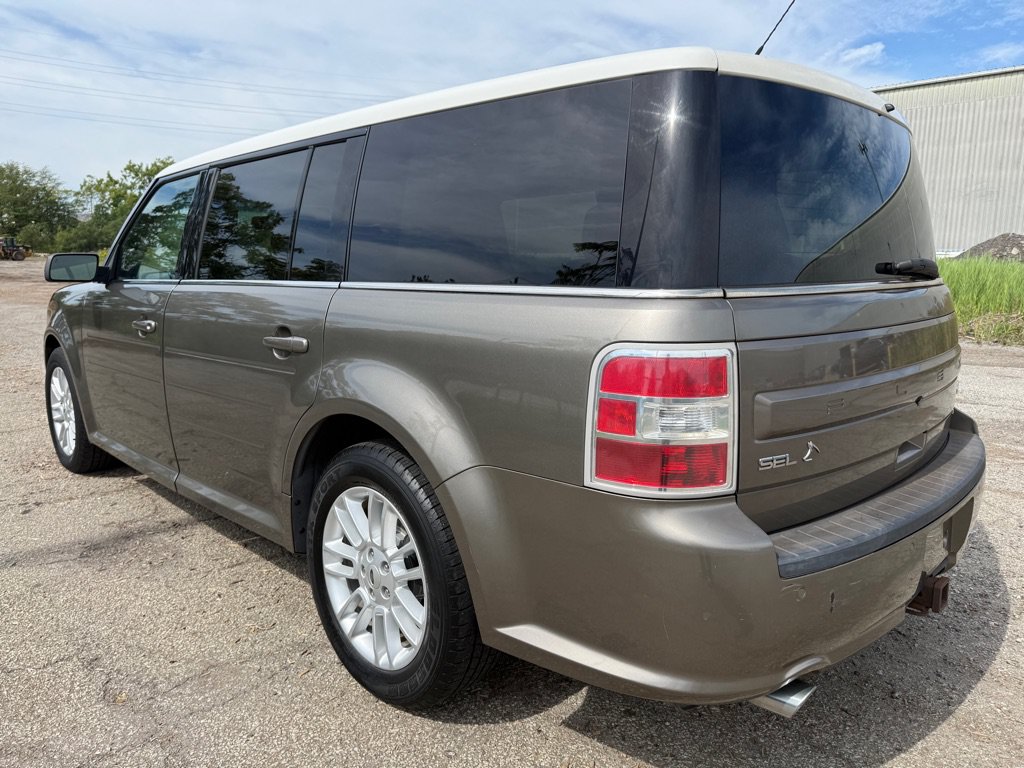 Used 2014 Ford Flex SEL w/ Equipment Group 202A AWD/4WD image 6