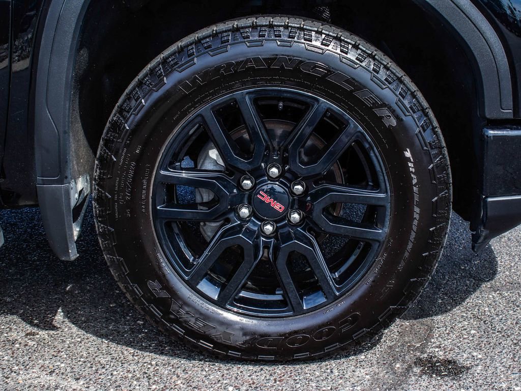 Used 2025 GMC Sierra 1500 Elevation AWD/4WD image 7