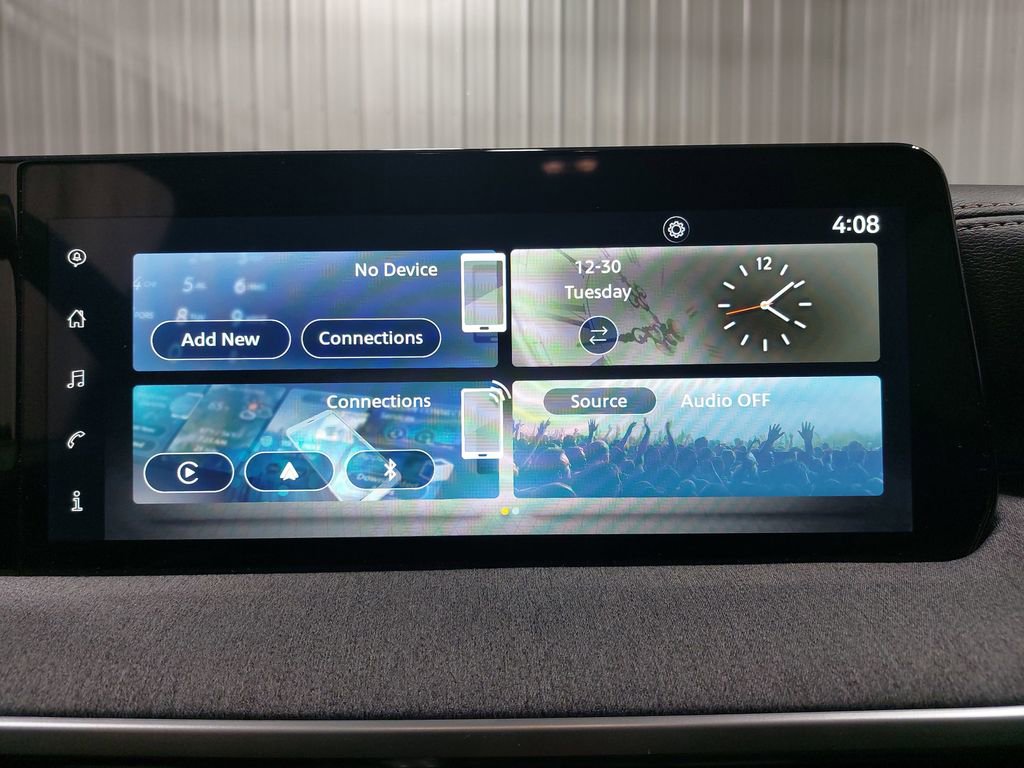 Certified 2025 Nissan Kicks SV image 37