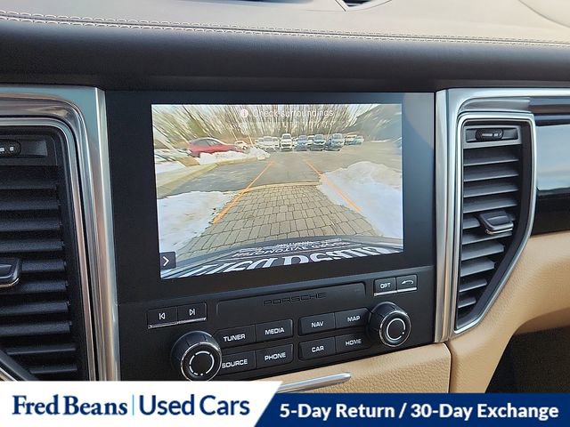 Used 2018 Porsche Macan Turbo image 22