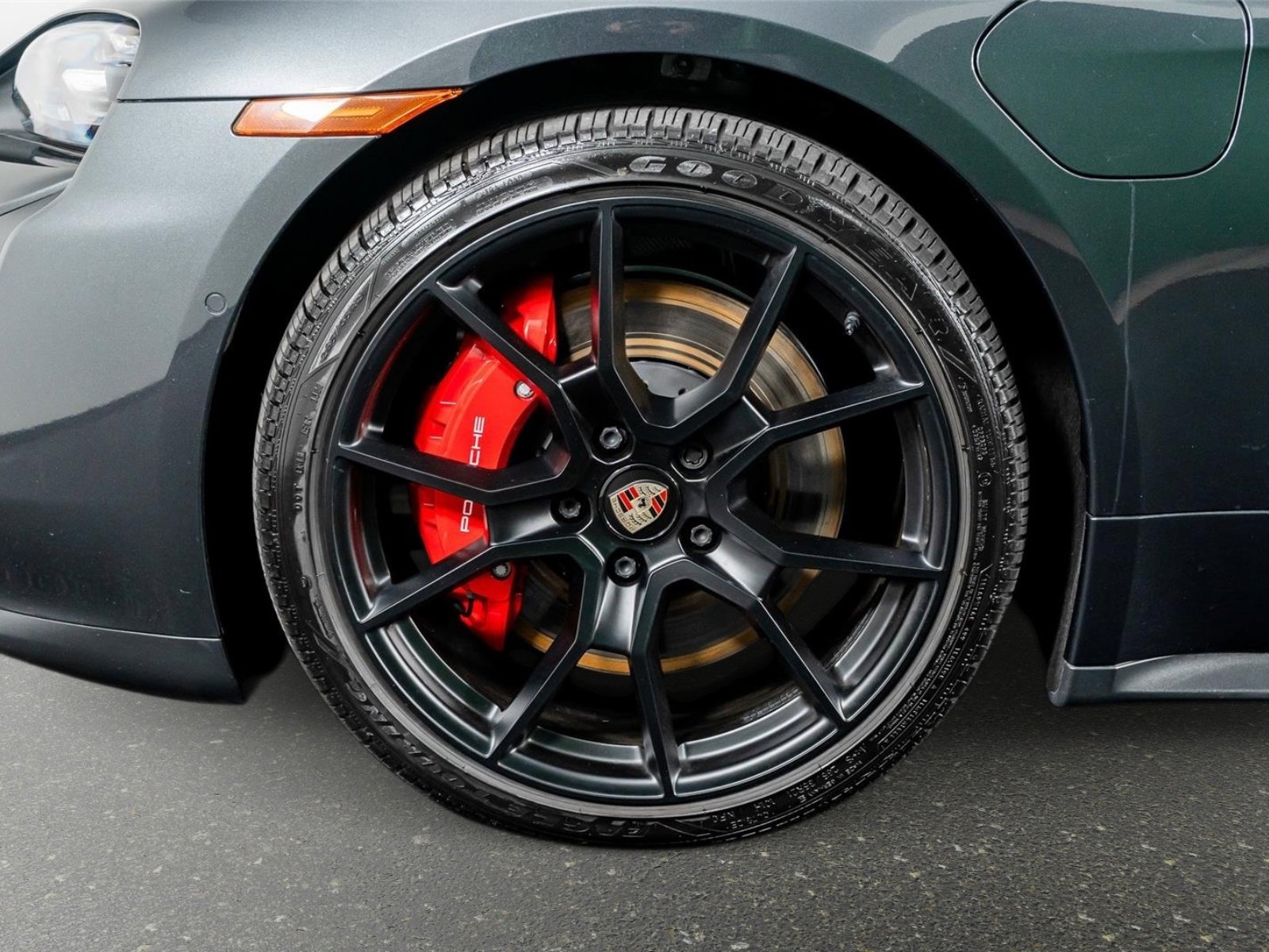 Used 2023 Porsche Taycan GTS w/ Technology Package image 20