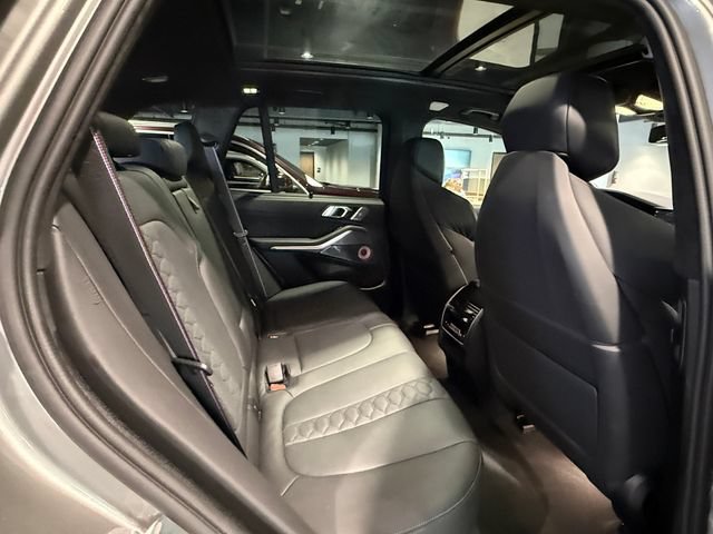Used 2022 BMW X5 M w/ Competition Package 2 AWD/4WD image 30