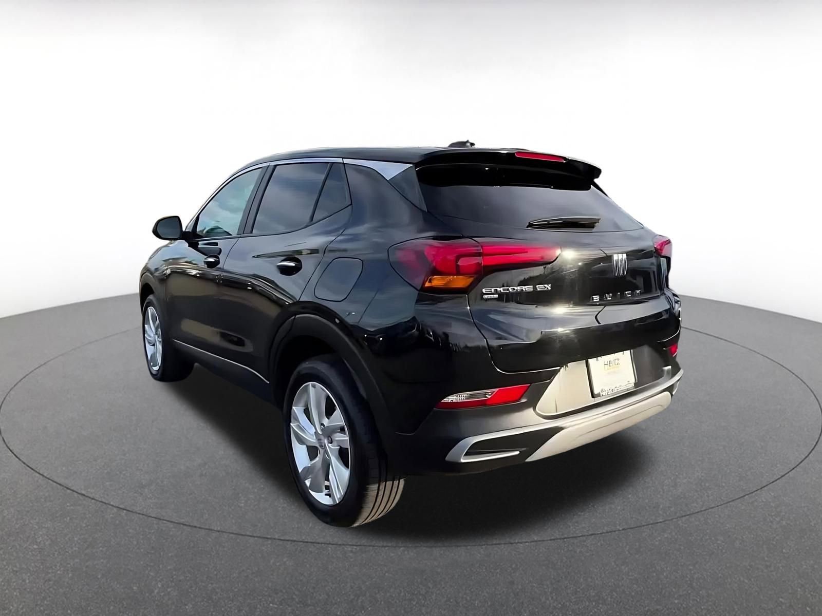 Used 2025 Buick Encore GX Preferred image 11