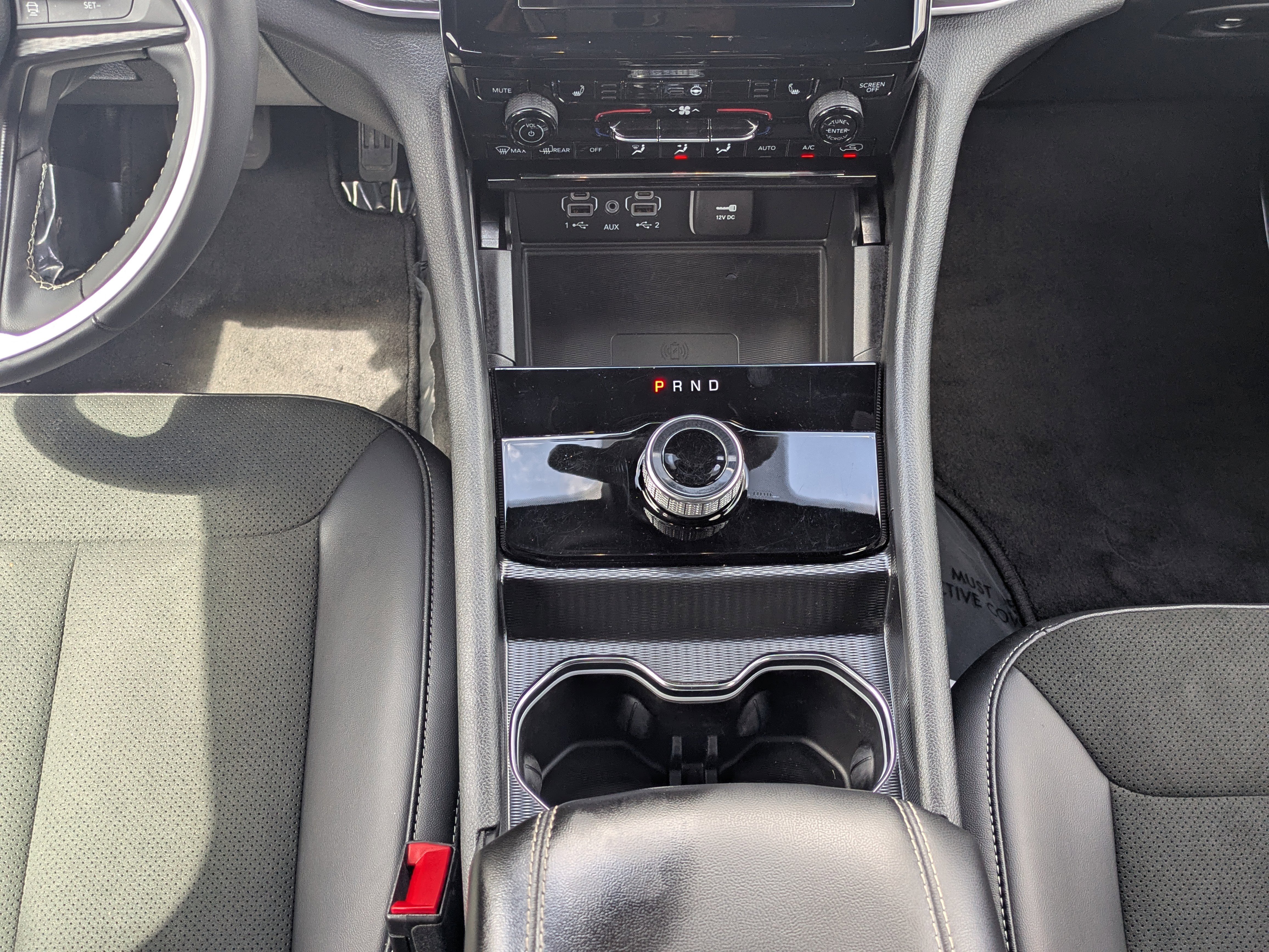 Used 2025 Jeep Grand Cherokee L Altitude AWD/4WD image 26