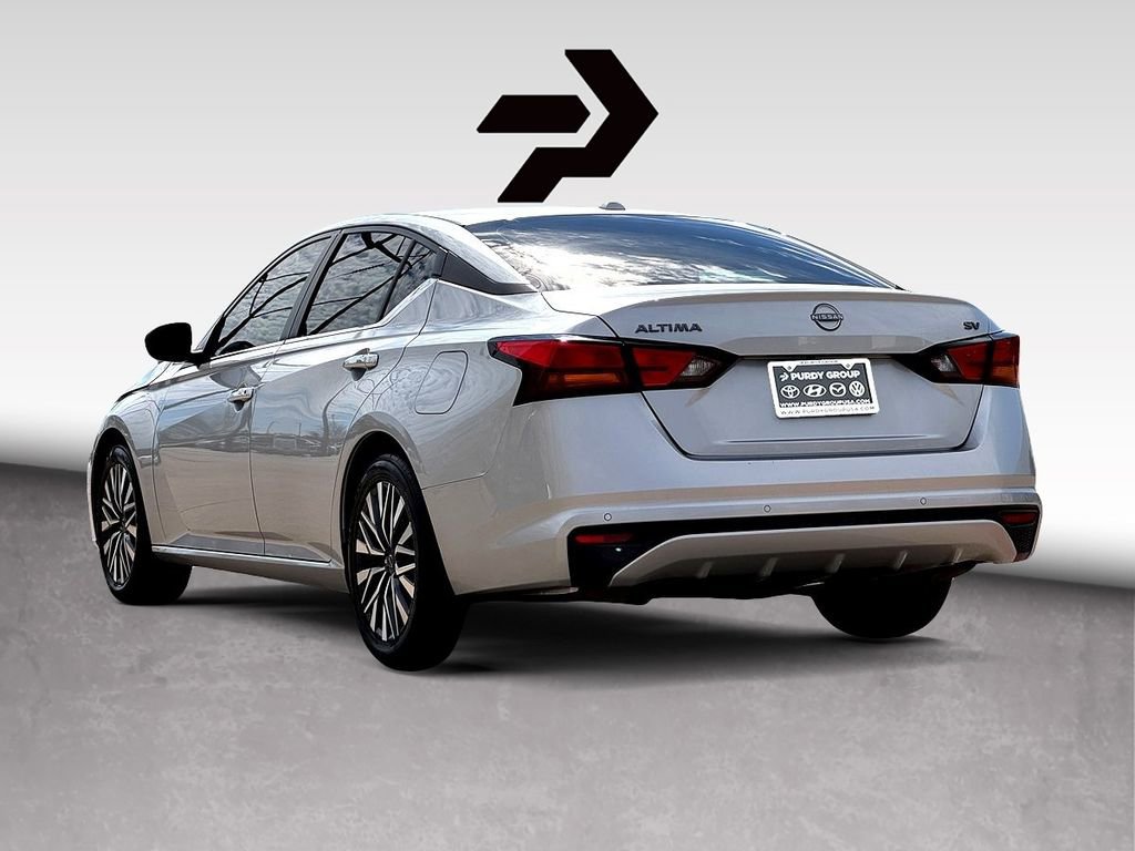 Used 2024 Nissan Altima 2.5 SV image 6