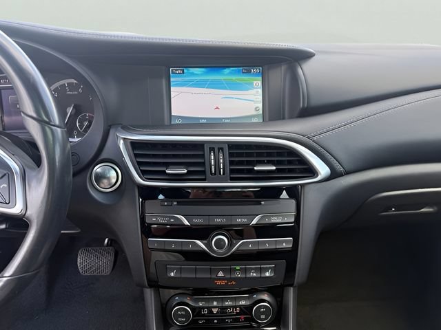 Used 2019 INFINITI QX30 AWD w/ Navigation Package image 18