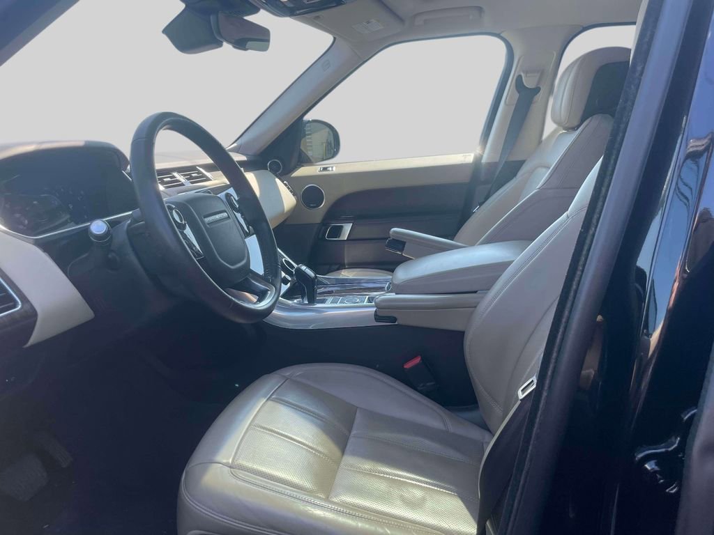Used 2018 Land Rover Range Rover Sport HSE AWD/4WD image 16