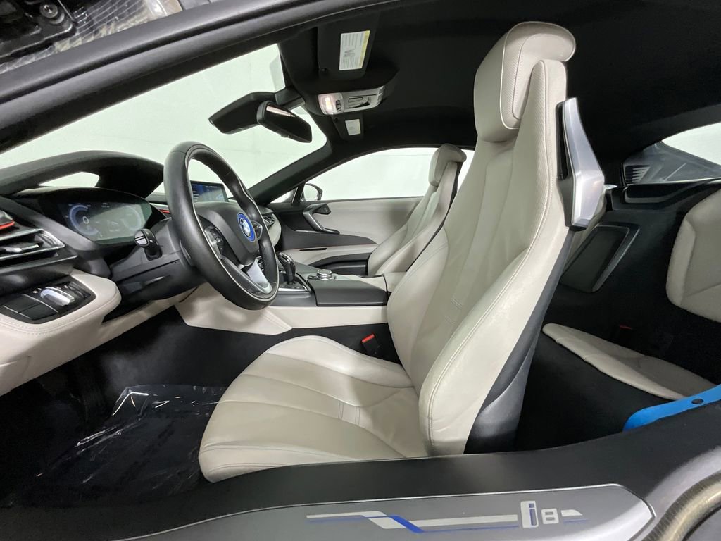 Used 2015 BMW i8 AWD/4WD image 16