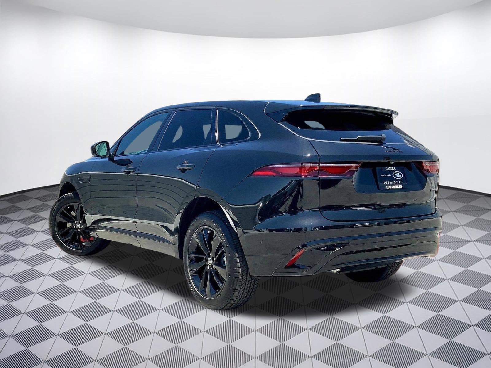 New 2026 Jaguar F-PACE R-Dynamic S AWD/4WD image 2