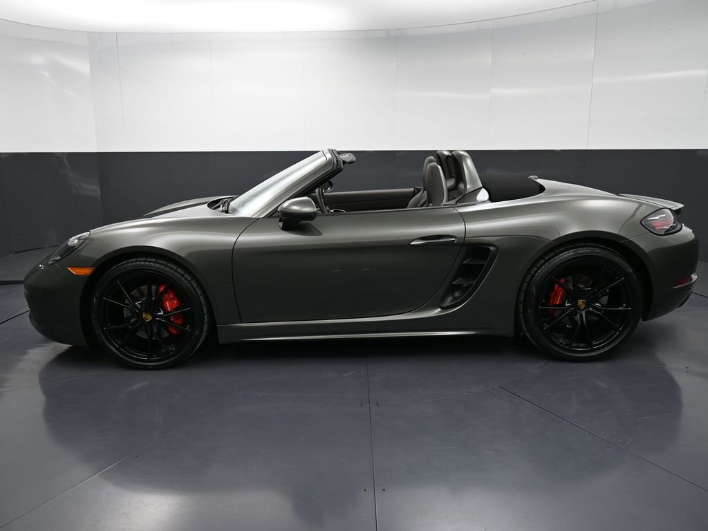 Certified 2021 Porsche 718 Boxster S image 32