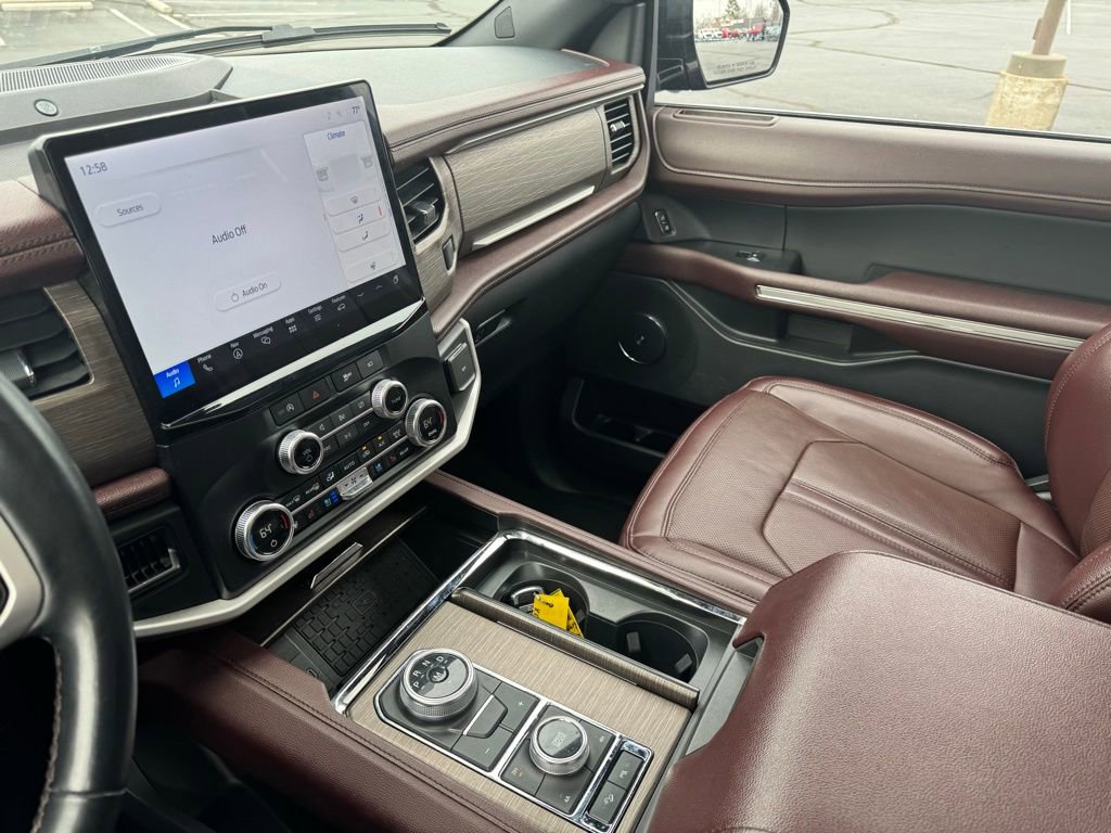 Used 2024 Ford Expedition Max Limited image 14