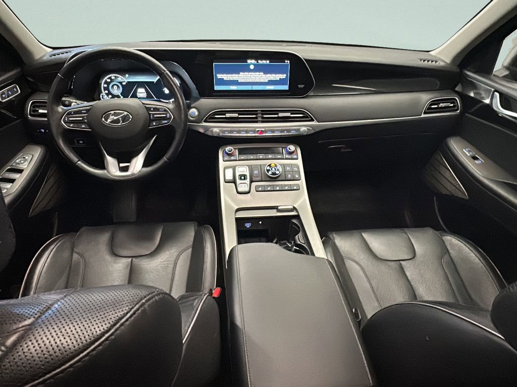 Used 2021 Hyundai Palisade Limited w/ Winter Package image 23