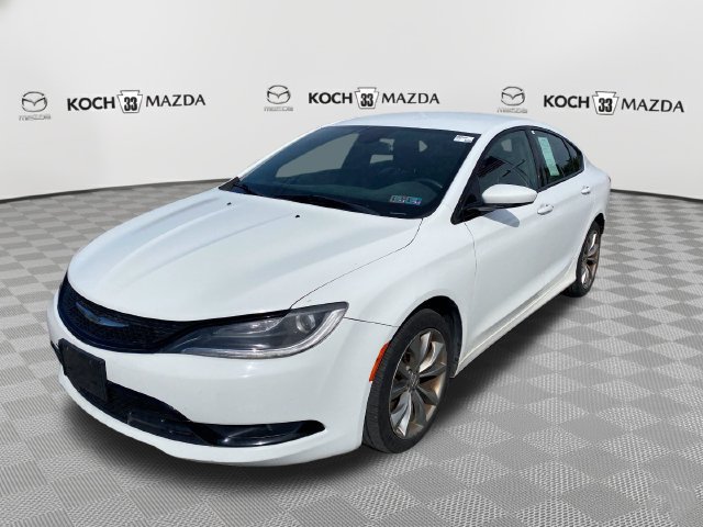 Used 2015 Chrysler 200 S w/ Comfort Group FWD image 4