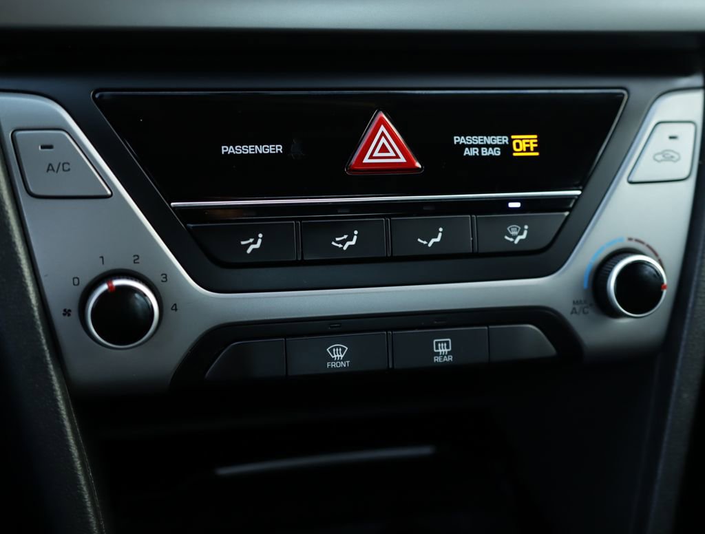Used 2018 Hyundai Elantra SEL image 17
