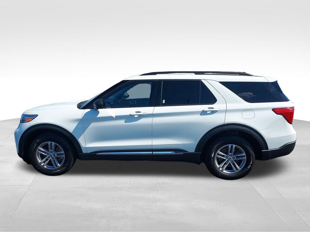 Used 2021 Ford Explorer XLT w/ Equipment Group 202A AWD/4WD video 2