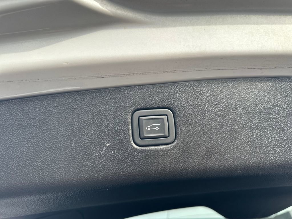 Used 2023 Chevrolet Blazer RS w/ Driver Confidence II Package image 43