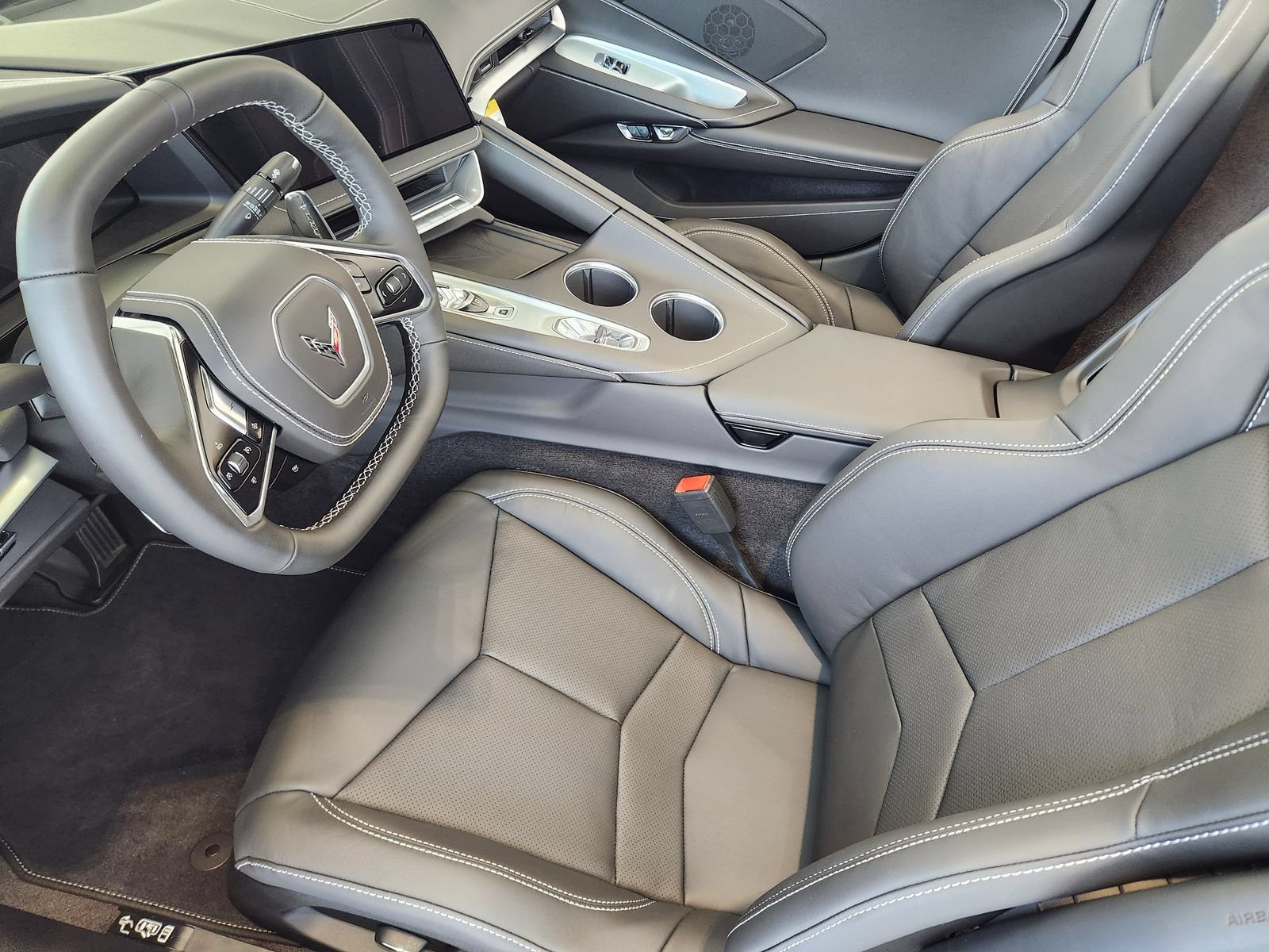 New 2027 Chevrolet Corvette Stingray Convertible RWD image 14