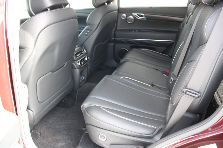 Used 2021 Genesis GV80 2.5T w/ Prestige Package 04 image 14