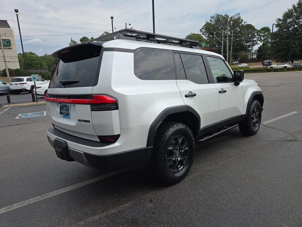 Used 2024 Lexus GX 550 AWD/4WD image 5