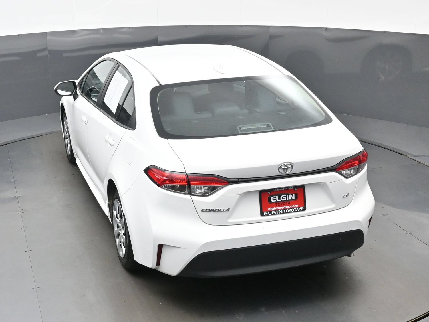 Used 2024 Toyota Corolla LE FWD image 37