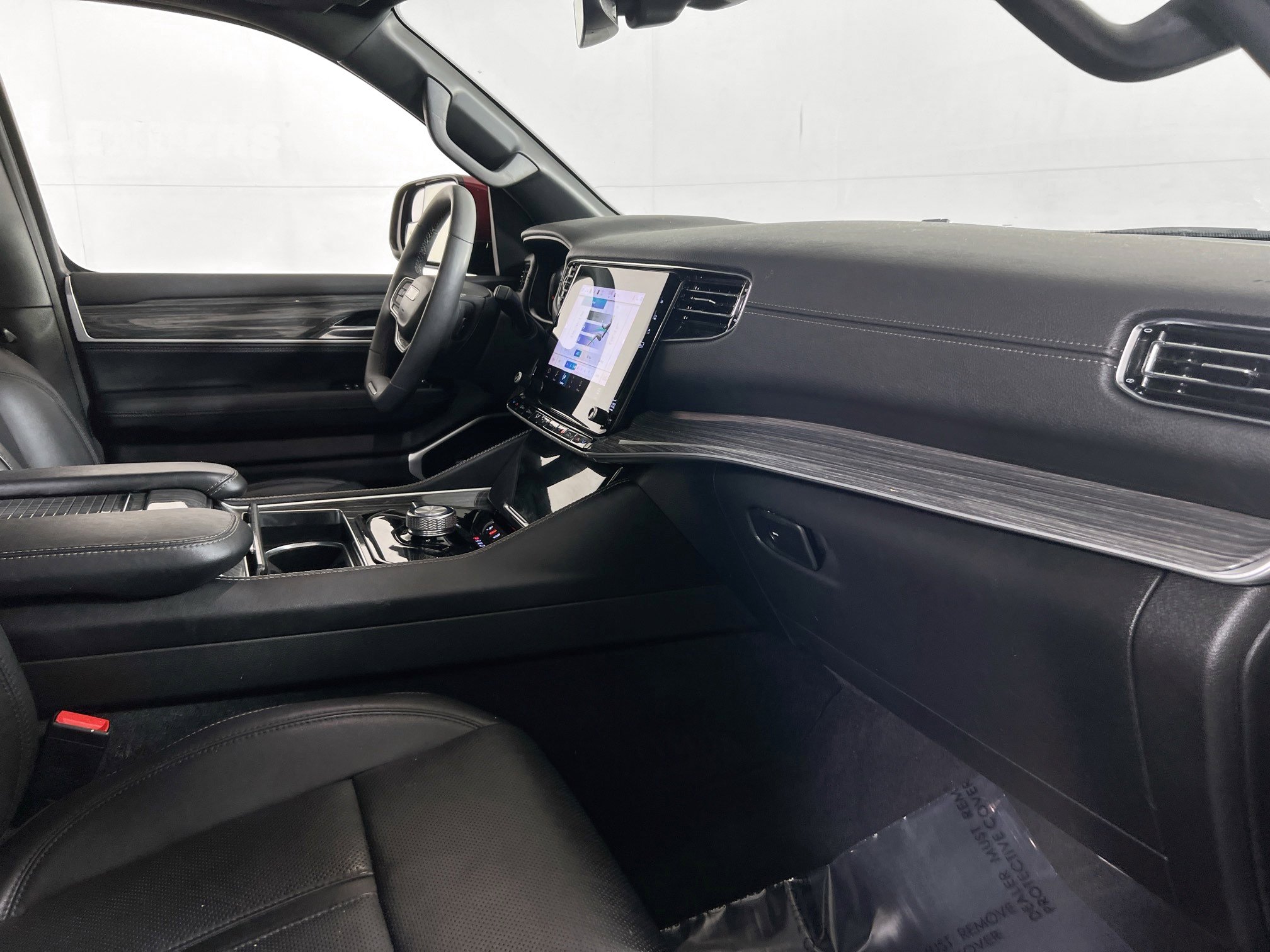 Used 2022 Jeep Wagoneer Series II image 31