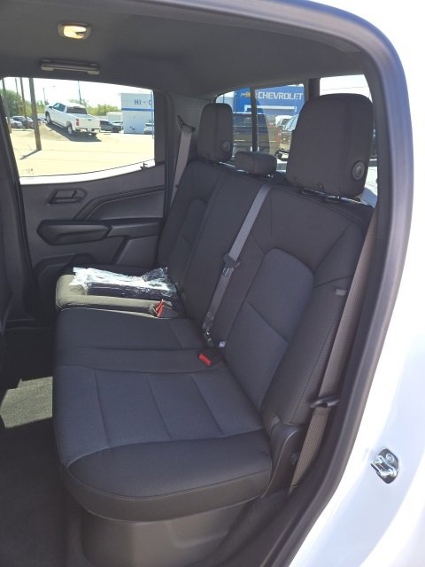 New 2026 Chevrolet Colorado W/T image 11