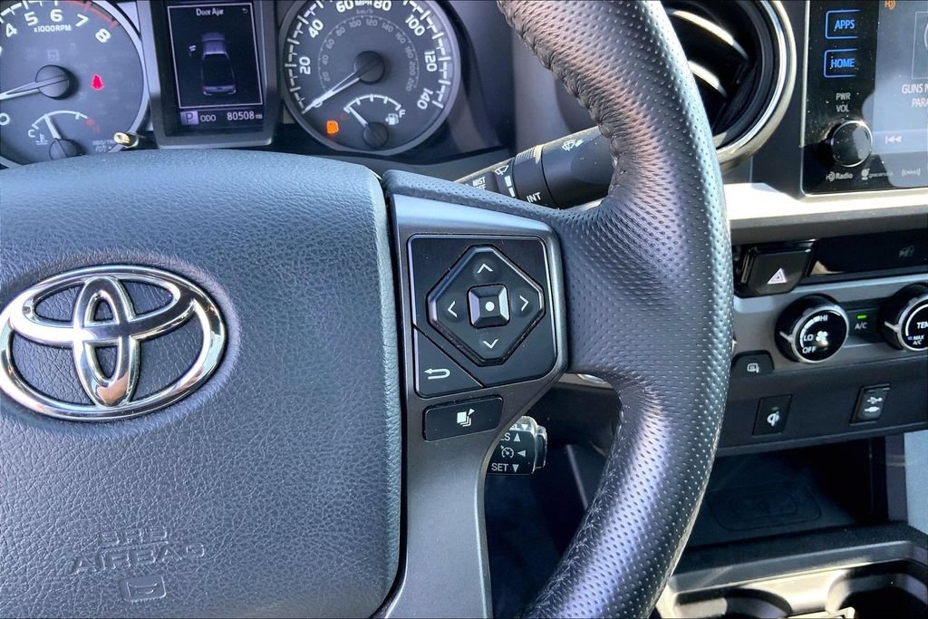 Used 2016 Toyota Tacoma TRD Off-Road w/ Towing Package AWD/4WD image 20