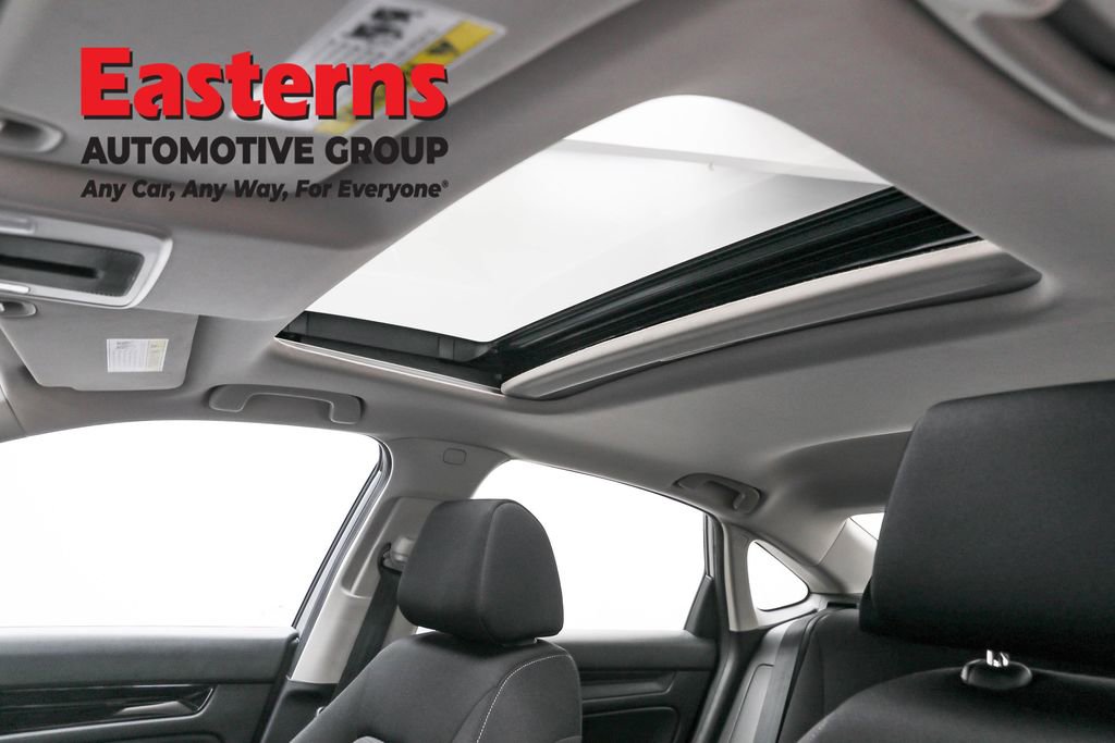 Used 2022 Honda Civic EX image 33