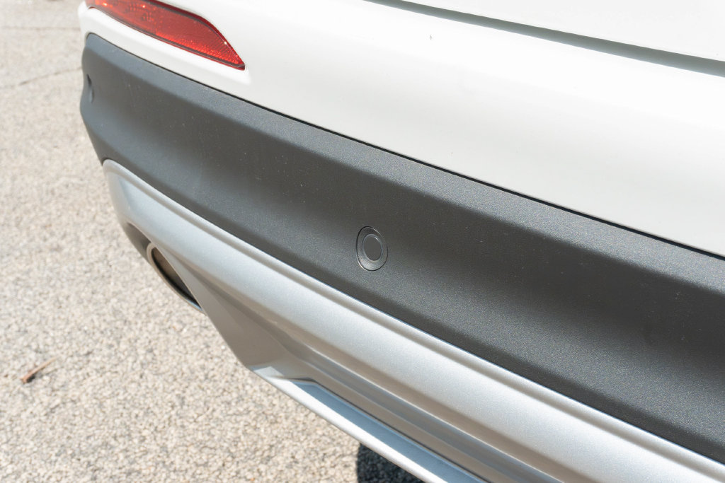 Used 2025 Lincoln Corsair Reserve FWD image 11