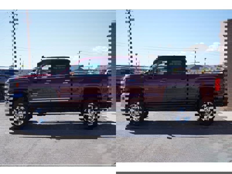 Used 2016 GMC Sierra 2500 SLT w/ Duramax Plus Package image 7