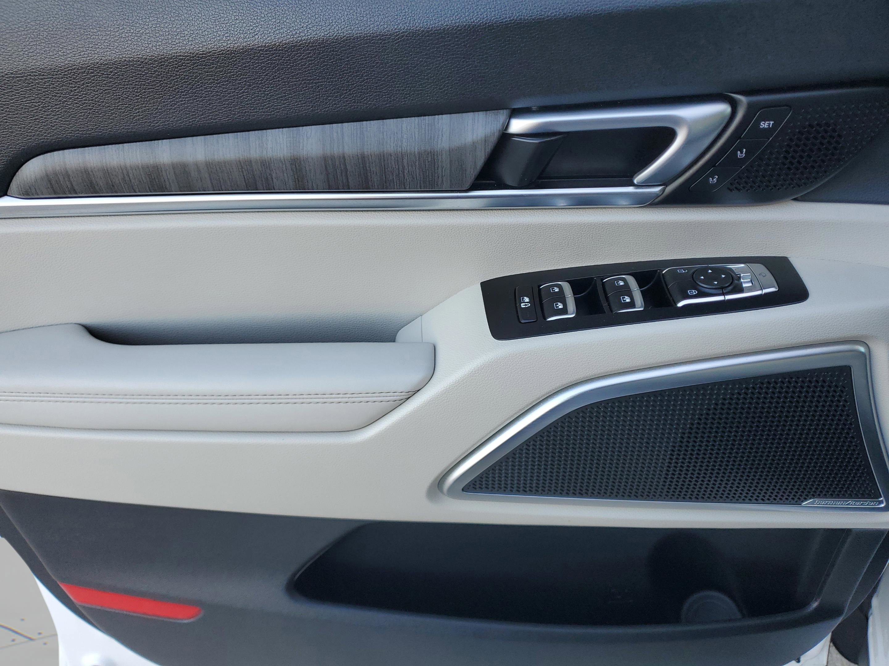 Certified 2024 Kia Telluride SX image 27