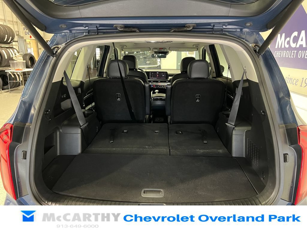 Used 2025 Kia Telluride S FWD image 30
