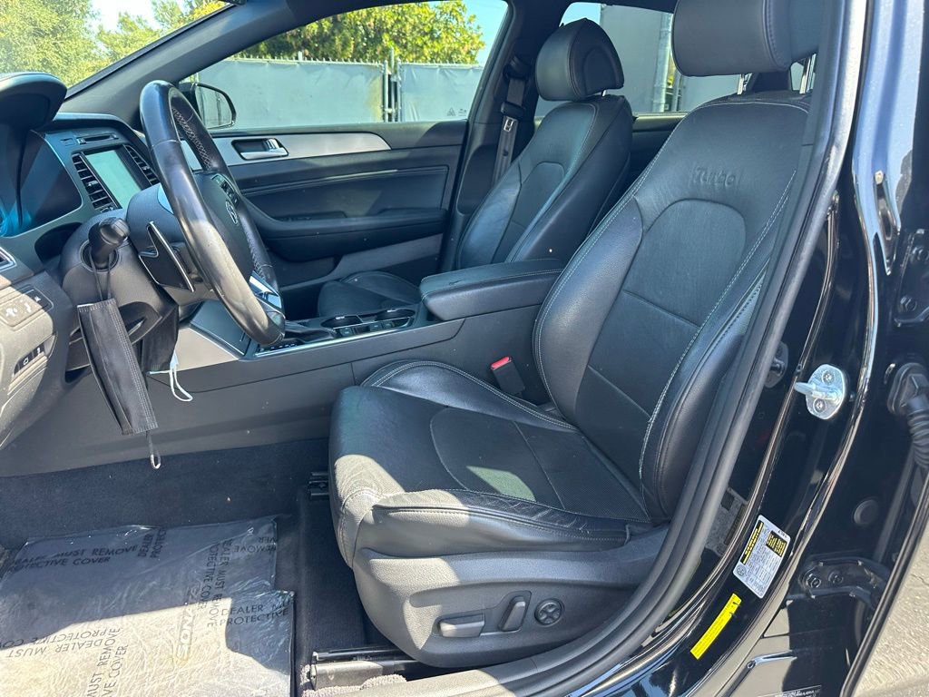 Used 2017 Hyundai Sonata Limited 2.0T FWD image 10
